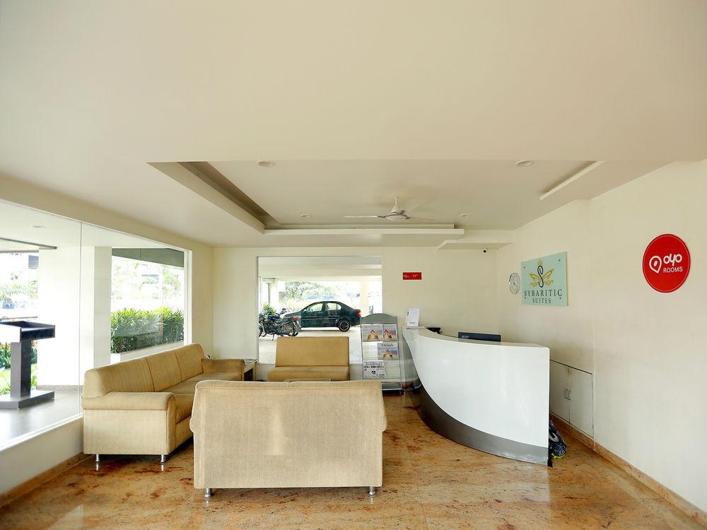 Fabhotel Syberitic Suites Gachibowli - Fully Vaccinated Staff Kondapur  Exterior photo