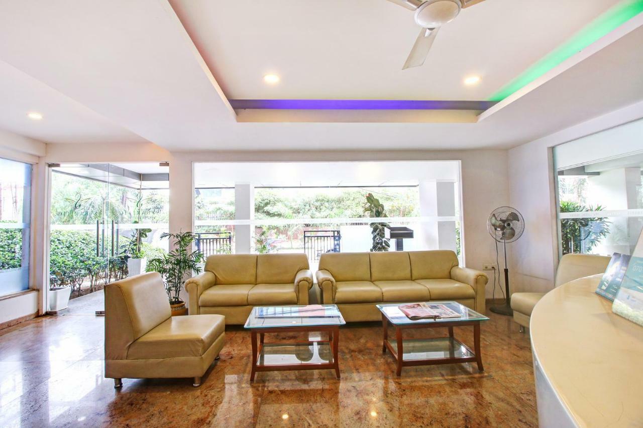 Fabhotel Syberitic Suites Gachibowli - Fully Vaccinated Staff Kondapur  Exterior photo